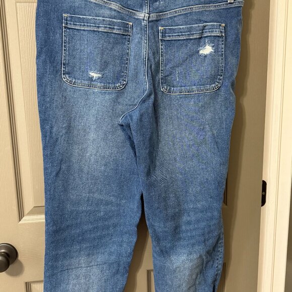 Lane Bryant 18 Distressed Boyfriend Jeans with Cuffed Hem - Picture 2 of 5